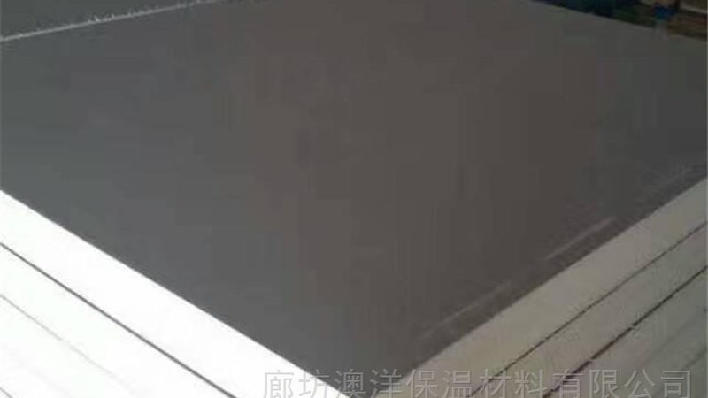 自粘卷材与热熔卷材：耐久性对比解析